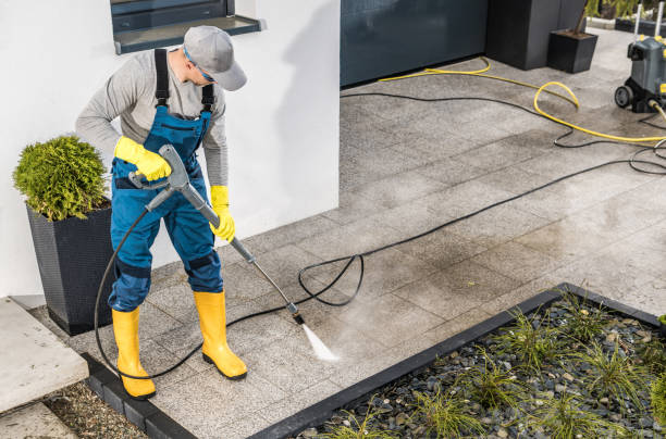 Best House Pressure Washing  in Claypool Hill, VA